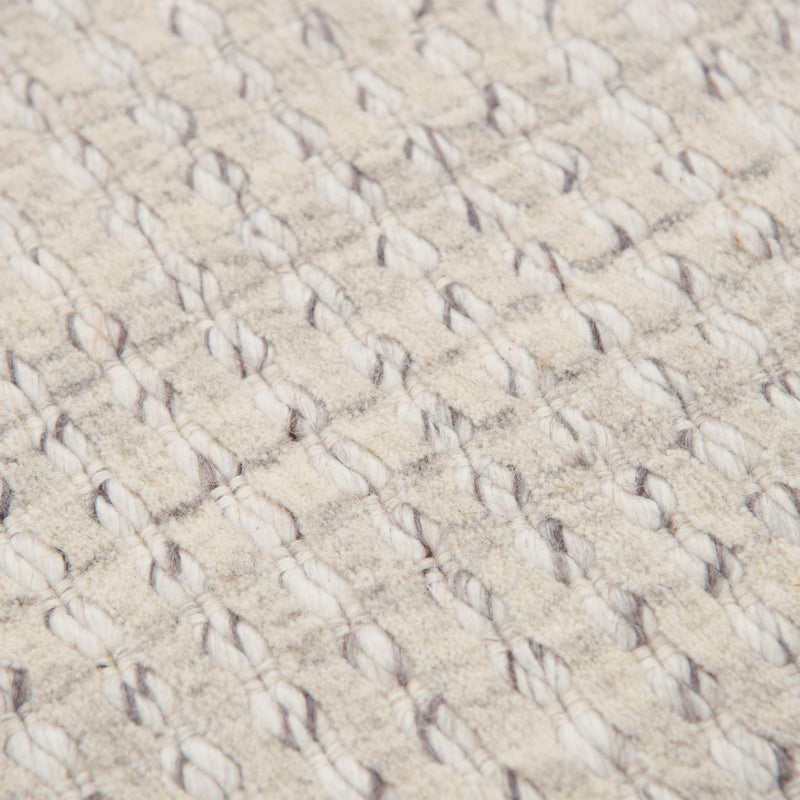 Cable Oyster Rug