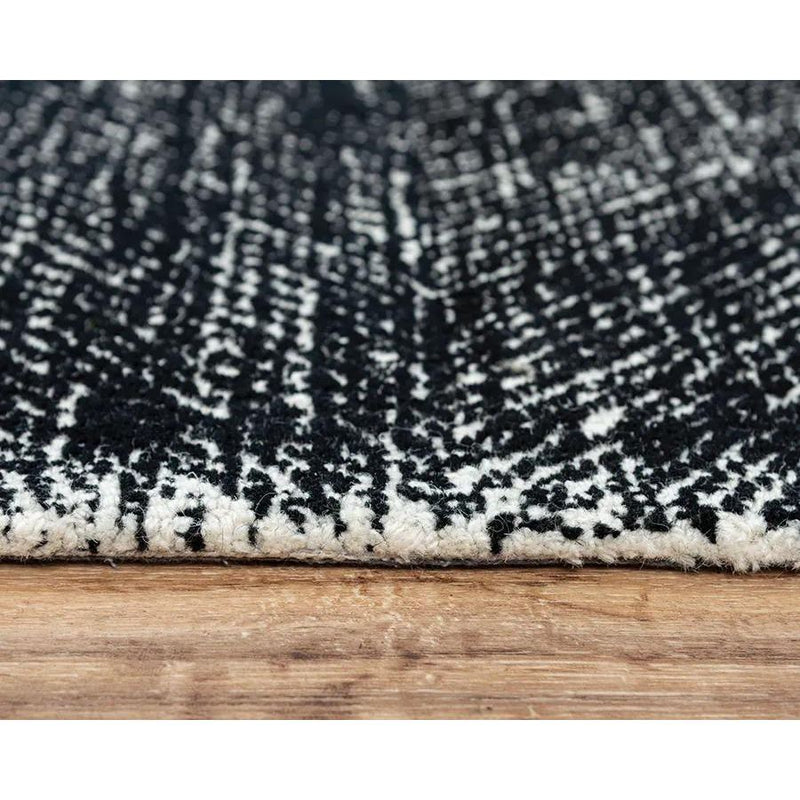 Etchings Black Rug