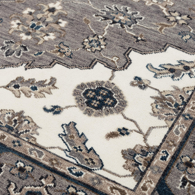 Historia Gray/Ivory Hand-Knotted Rug