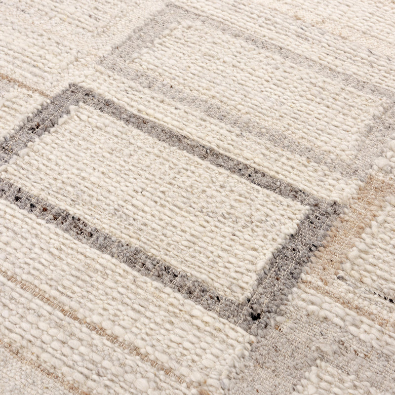 Nova Ivory/Multi Rug