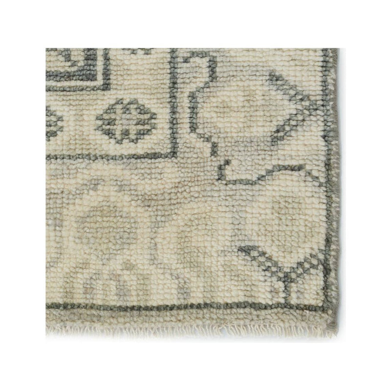 Salinas Green Milieu Hand-Knotted Rug