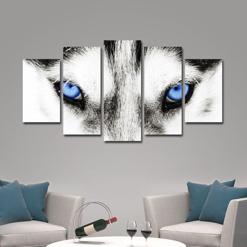 Husky's Eyes Wall Art