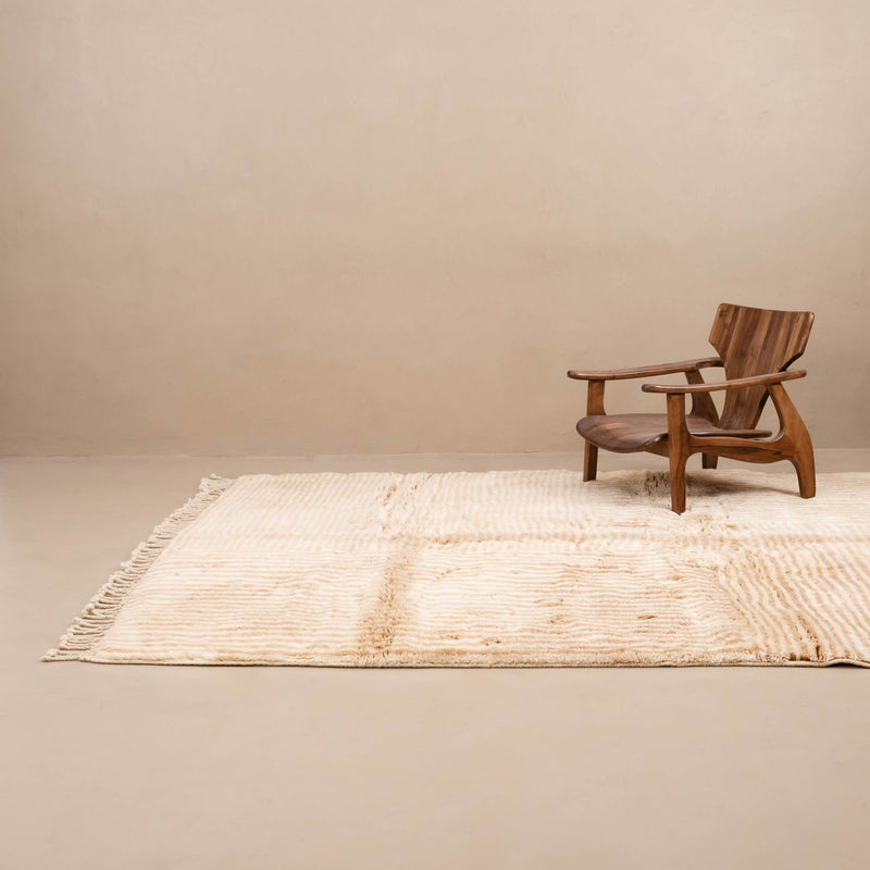 Gravity Center - luxury beni mrirt rug
