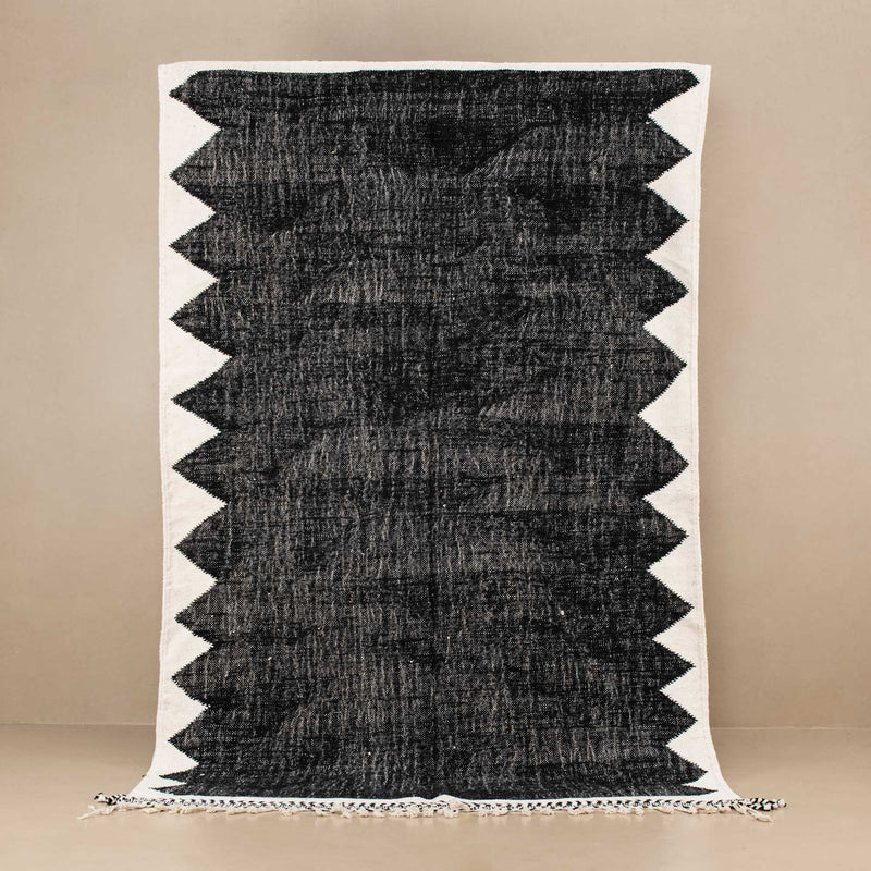 Afou - Taznakht kilim rug