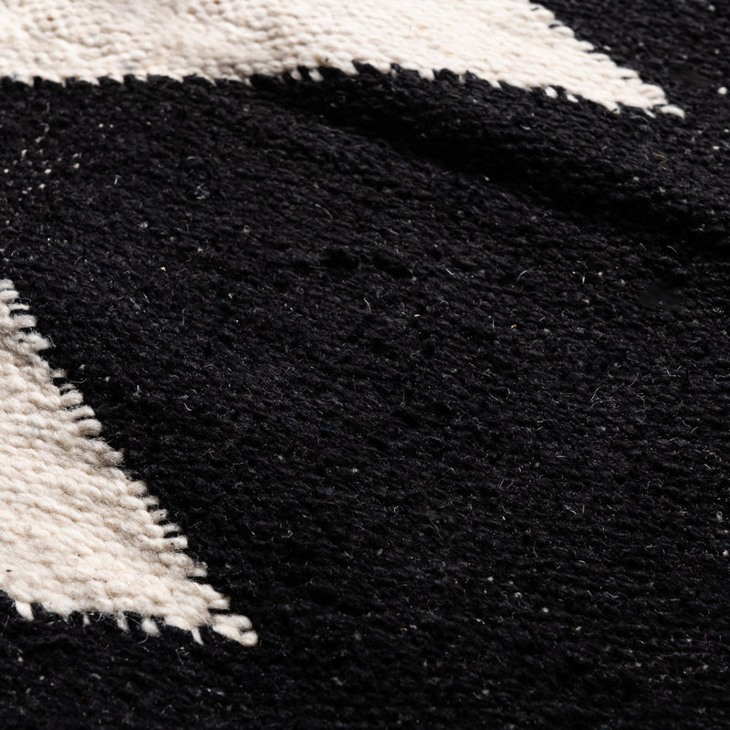 Afou - Taznakht kilim rug