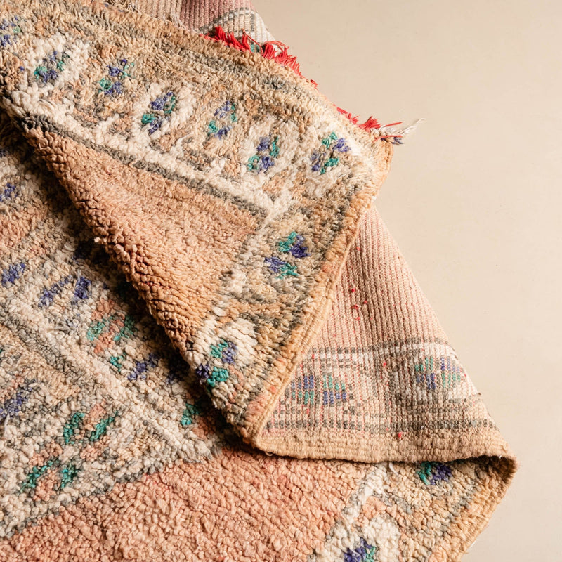 Anasi - vintage boujad rug