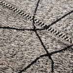 Aouatef - taznakht kilim rug