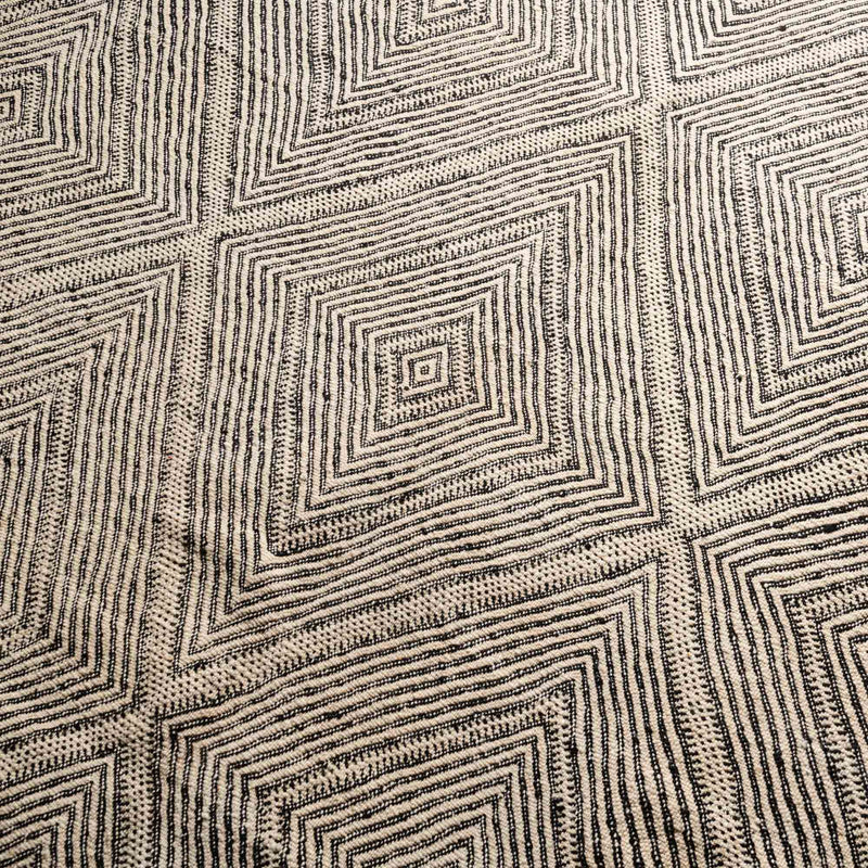 Aya - taznakht kilim rug
