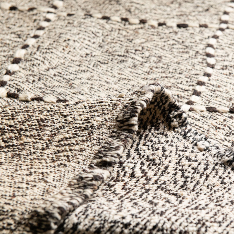 Azmi - taznakht kilim rug