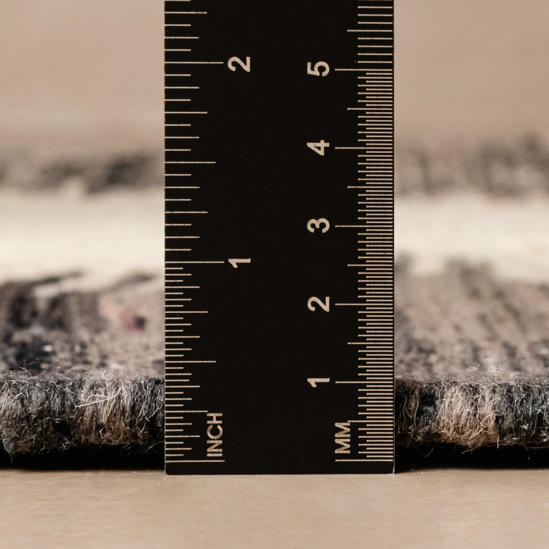 Azregh - taznakht kilim rug