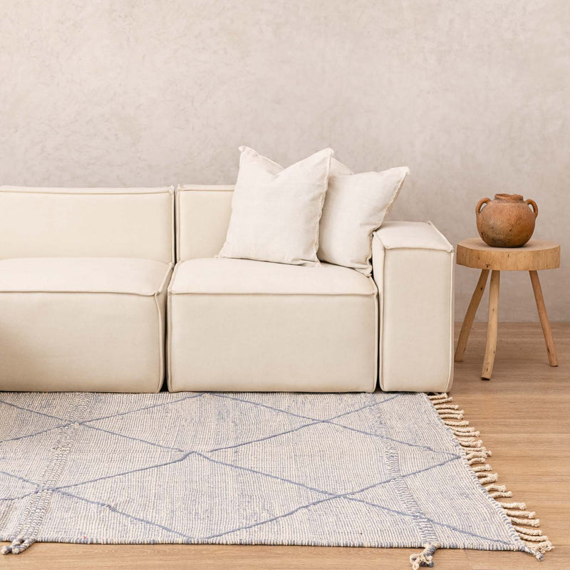 Azzam - taznakht kilim rug