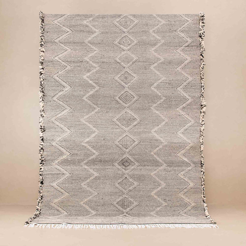 Baghdad - taznakht kilim rug