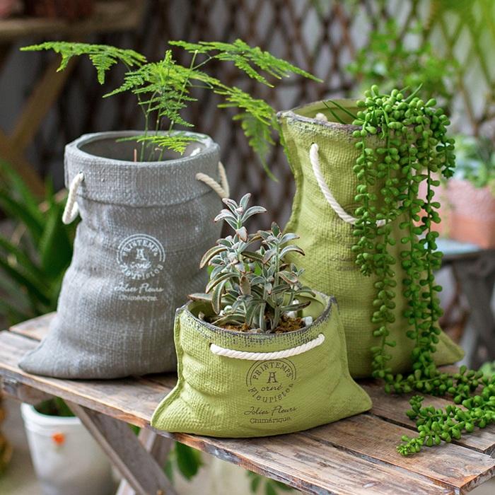 Ceramic Planter Linen Bag Design