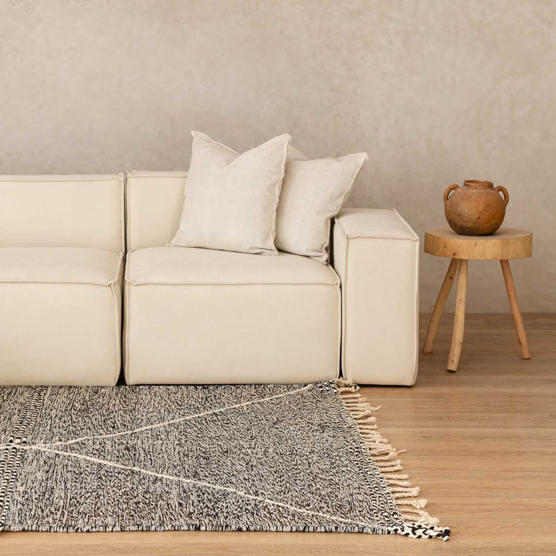 Delya - taznakht kilim rug