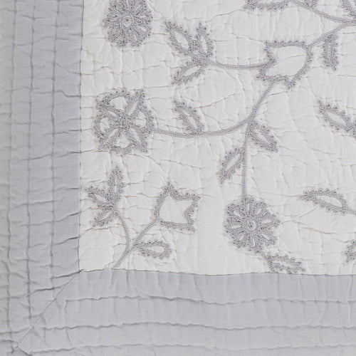 DurDevac Light Gray Bedding