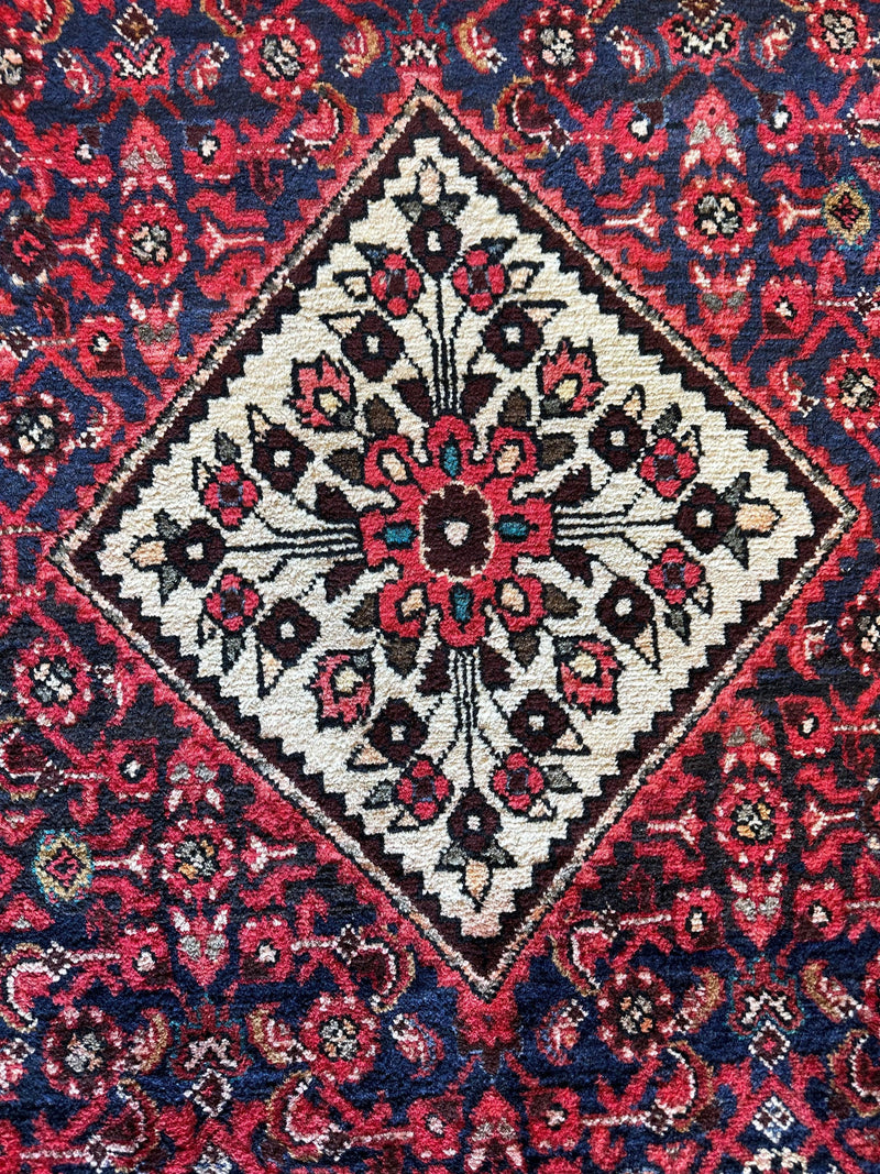 Fine Vintage Zagheh Persian Area Rug 10'4'' x 5'5''