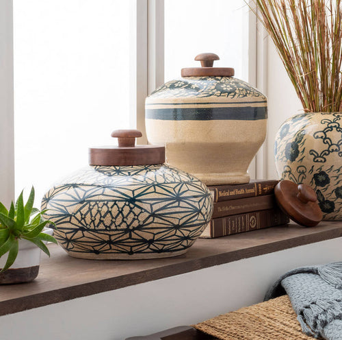 Debelets Decorative Accent