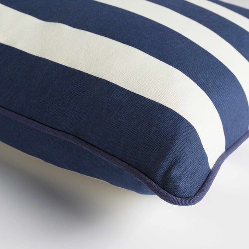 Lierneux Navy Pillow Cover