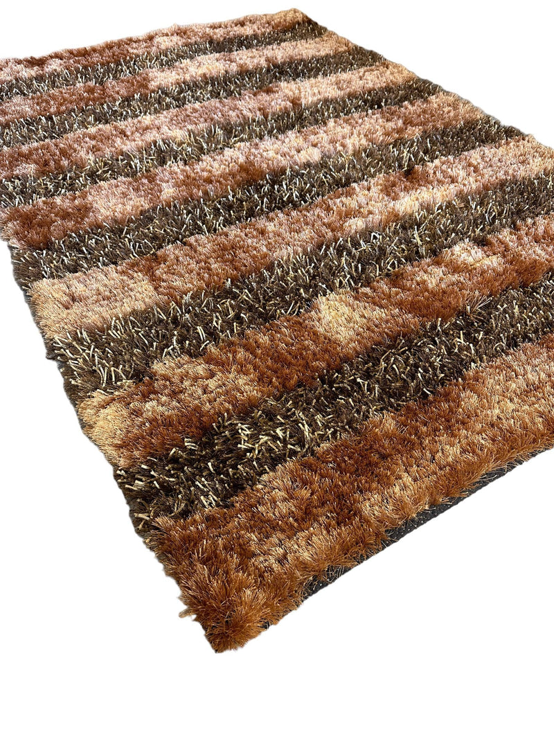 Handwoven Multi-Tone 2” Shag Rug 4 x 6