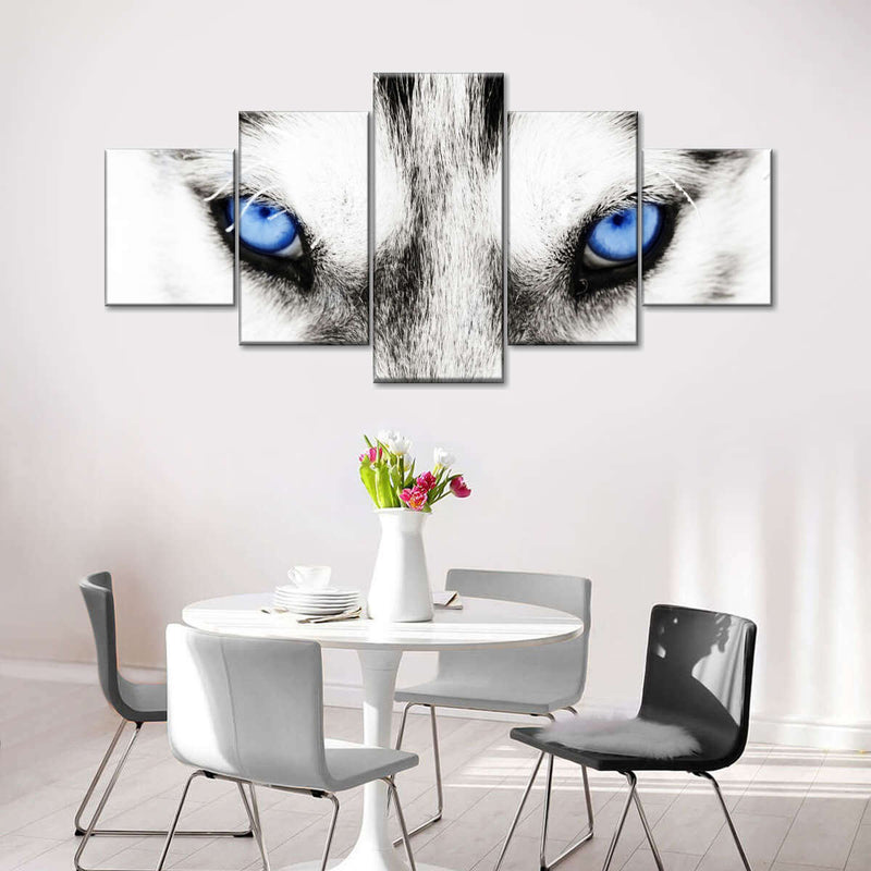 Husky's Eyes Wall Art