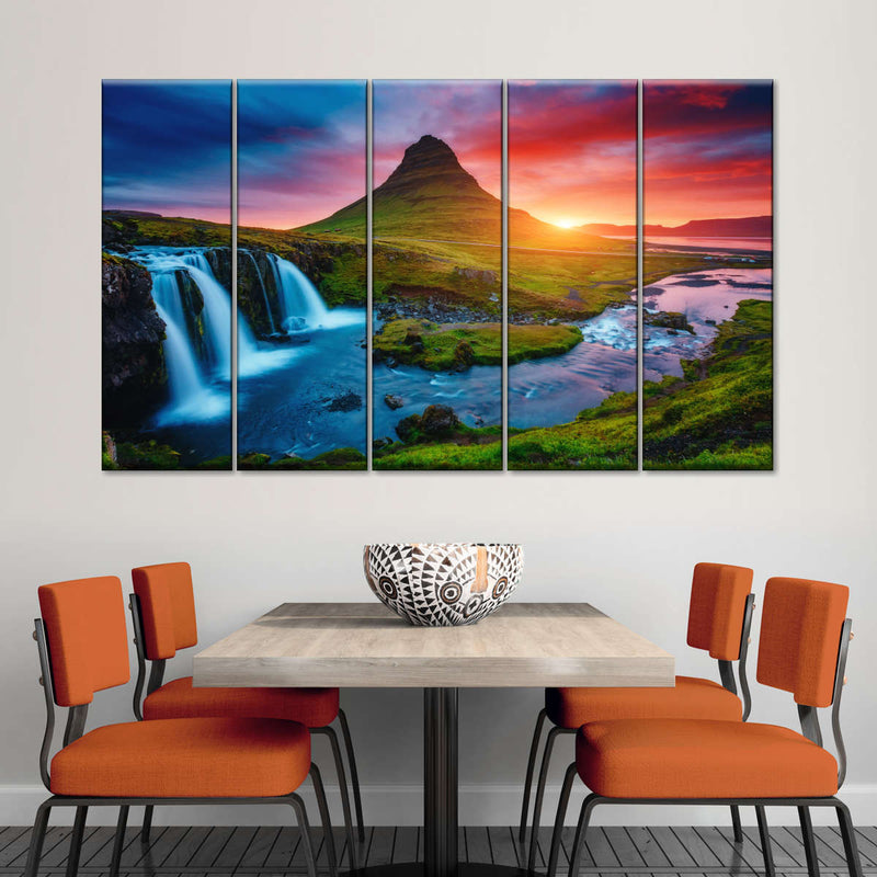 Kirkjufell In Iceland Wall Art