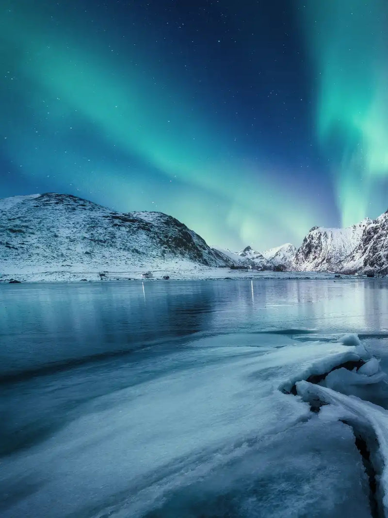 Radiant Northern Lights Wall Art