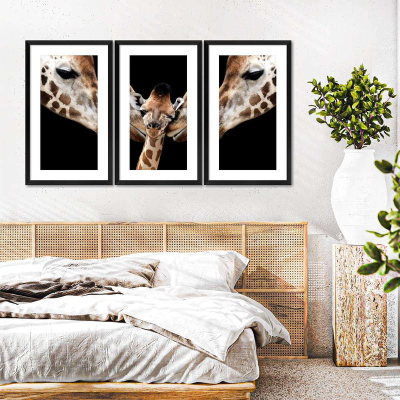 Happy Giraffe Family Wall Art