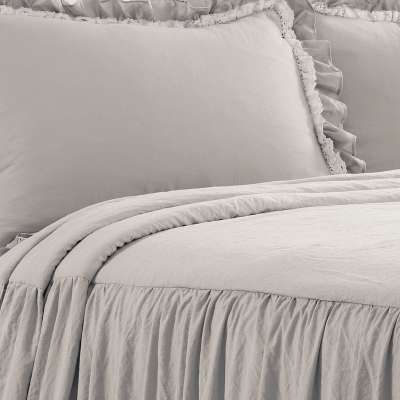 White Triple Ruffle Bedspread Set Bedding