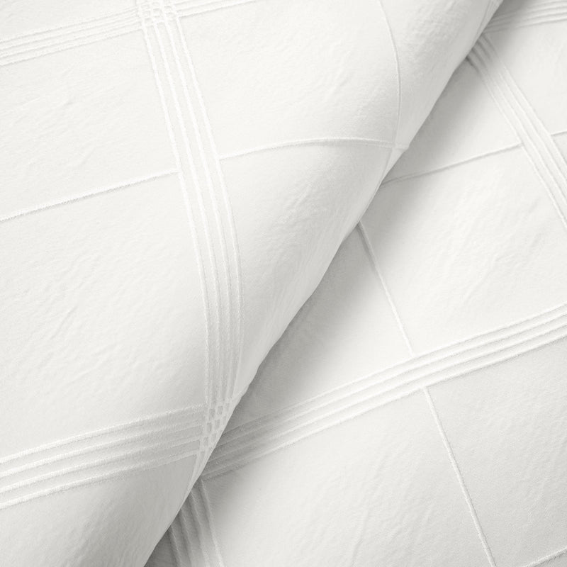 Diamond Geo Jacquard 3 Piece Comforter Set