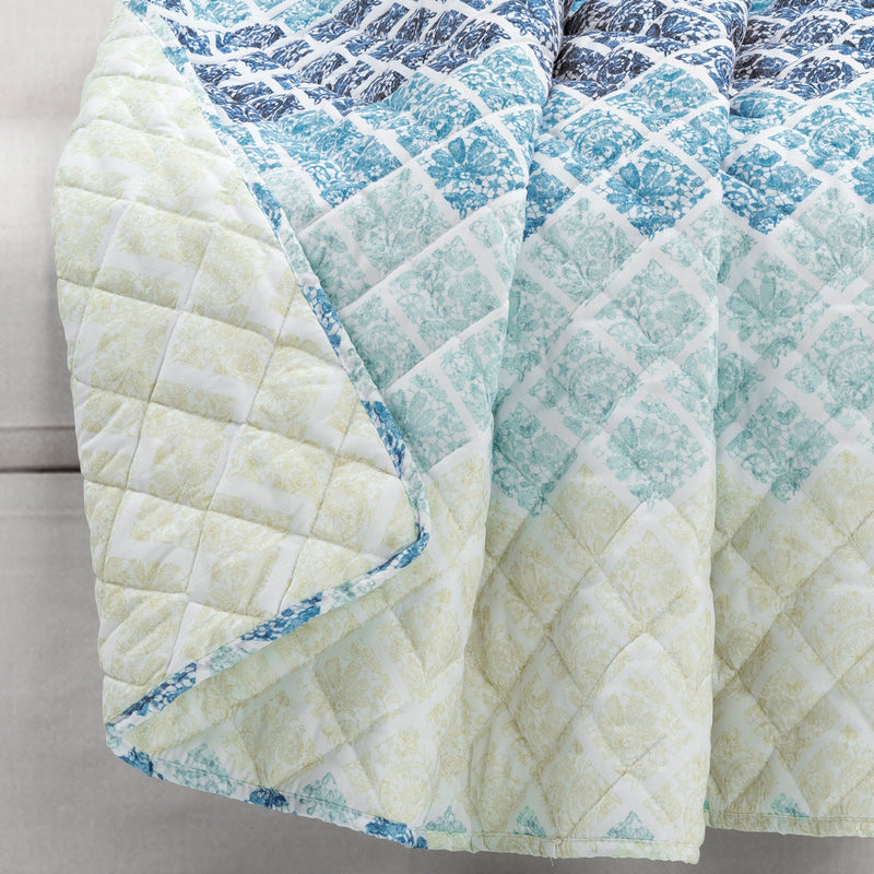 Medallion Ombre Reversible Throw