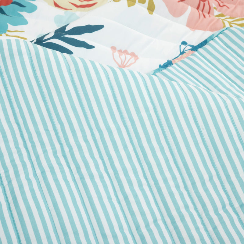 Cottagecore Ariana Flower Reversible Quilt 3 Piece Set