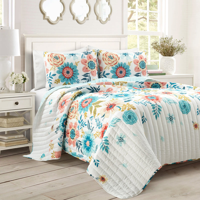 Cottagecore Ariana Flower Reversible Quilt 3 Piece Set –