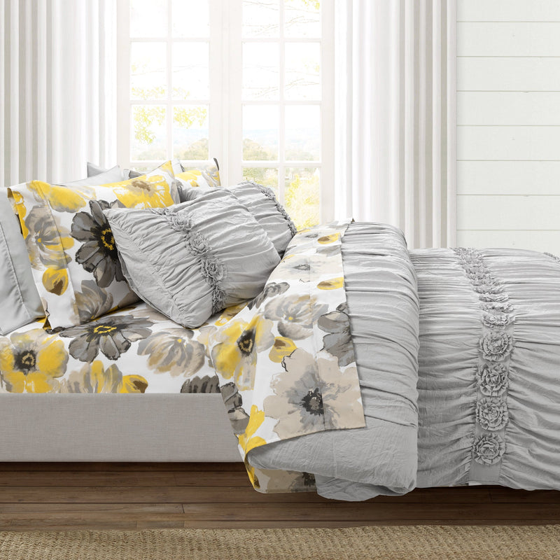 Darla 3 Piece Comforter Set