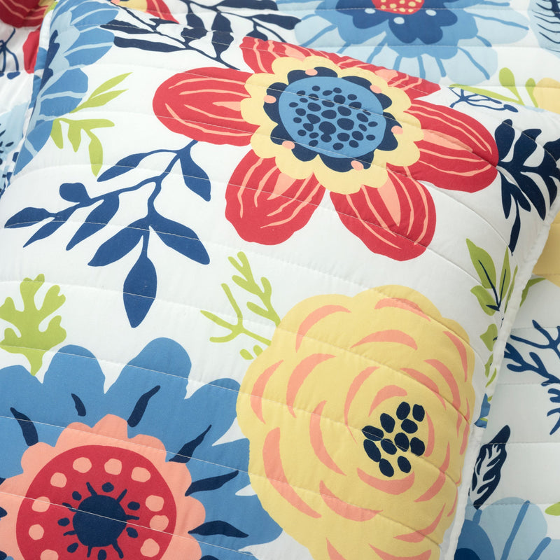 Cottagecore Ariana Flower Reversible Quilt 3 Piece Set
