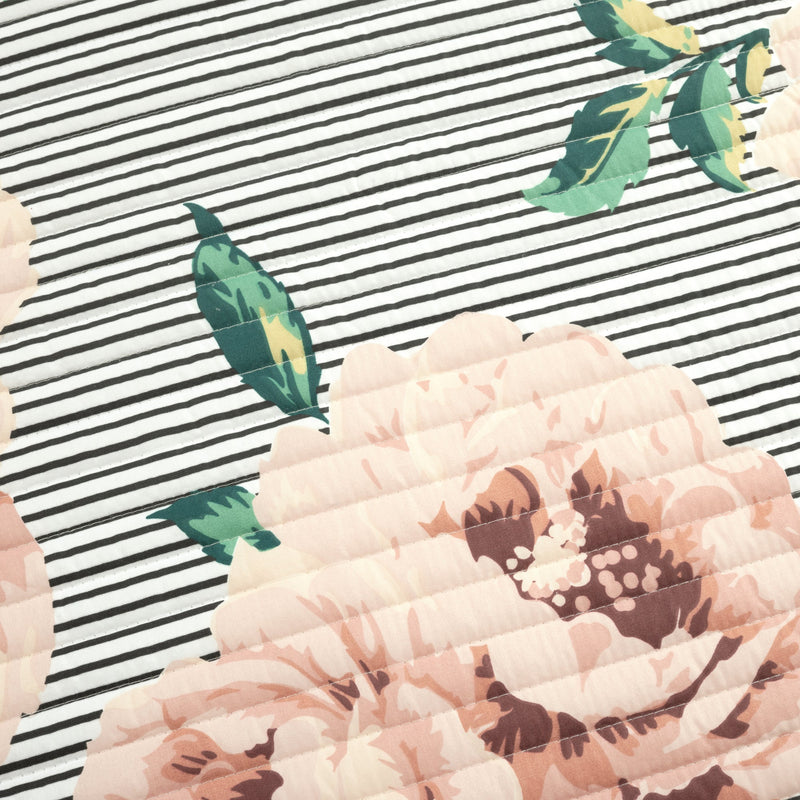 Mira Vintage Floral Oversized Quilt Set