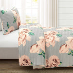 Mira Vintage Floral Oversized Quilt Set