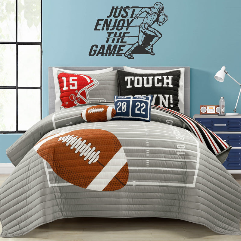 American Football Reversible Quilt Set