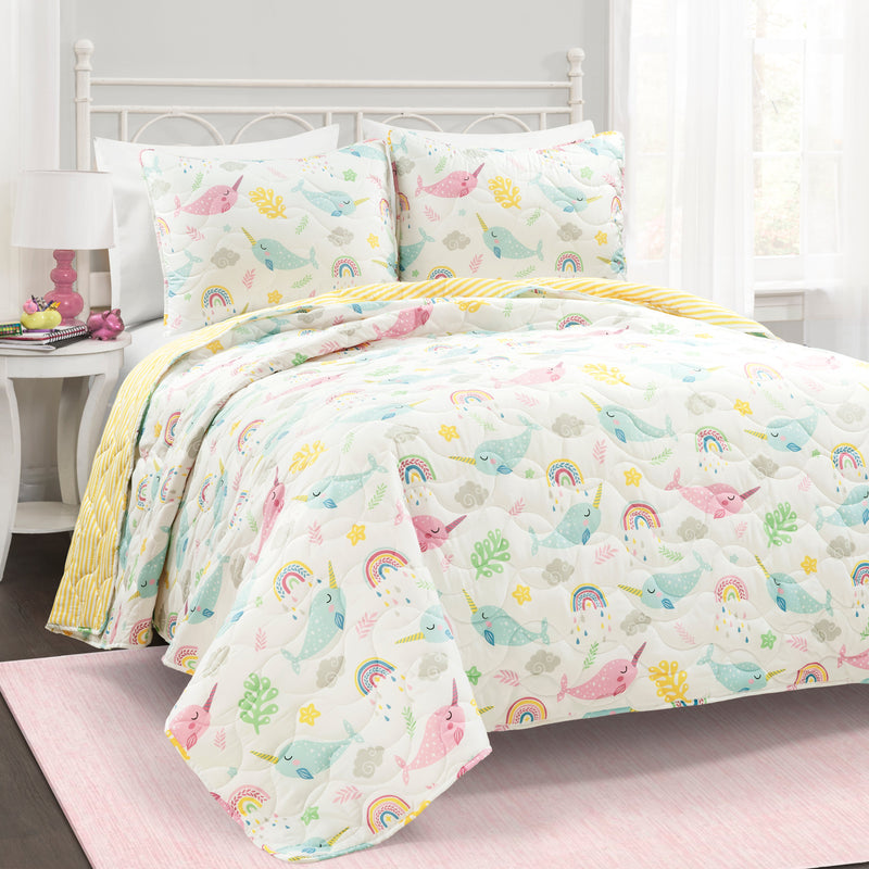 Magical Narwhal Reversible Quilt Set