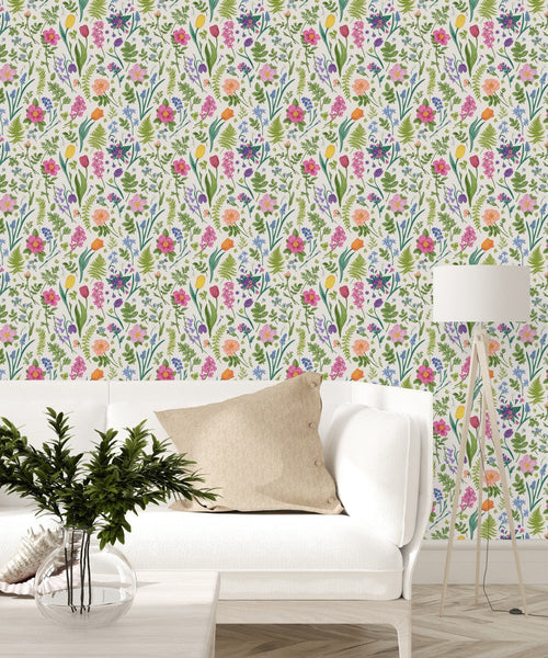 Elegant Meadow Flowers on White Wallpaper