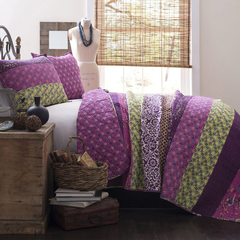 Royal Empire 3 Piece Quilt Set