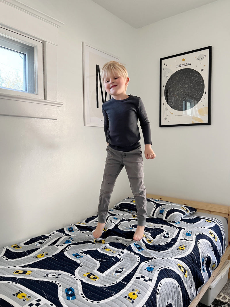 Car Tracks Quilt Set