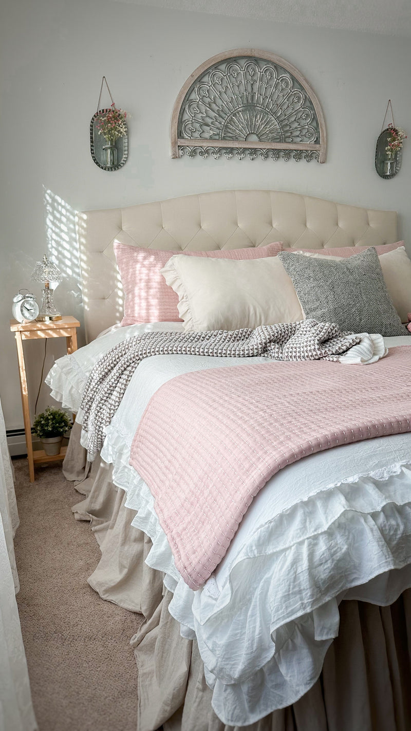 Chic And Soft Knitted Throw