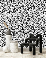 Black Water Colored Spots Wallpaper