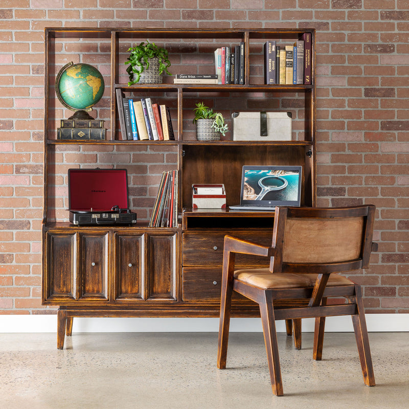 Lovecup Lane Square Back Leather Armchair L001