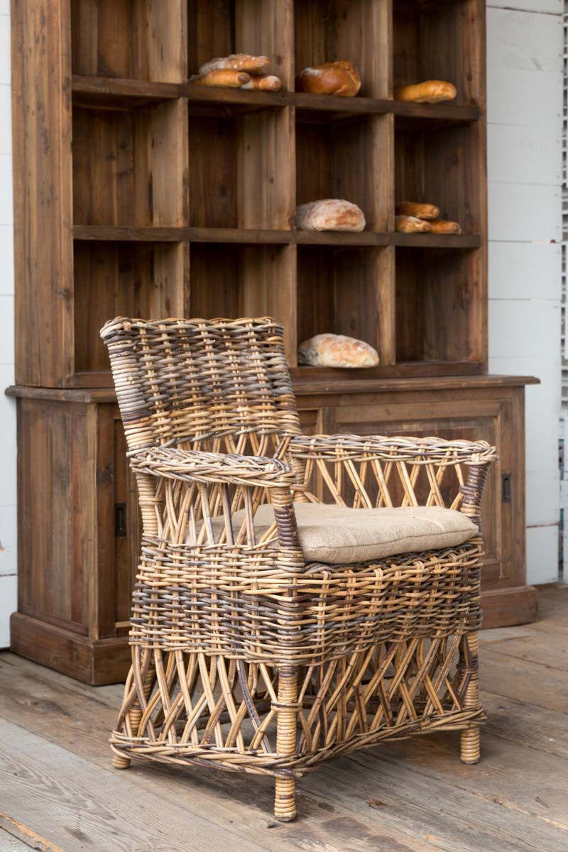 Lovecup Vintage Finished Rattan Chair with a Burlap Padded Cushion L155