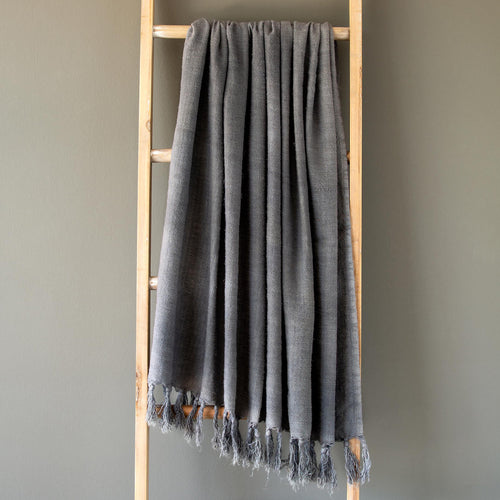 Lovecup Gray Washed Linen Throw L429