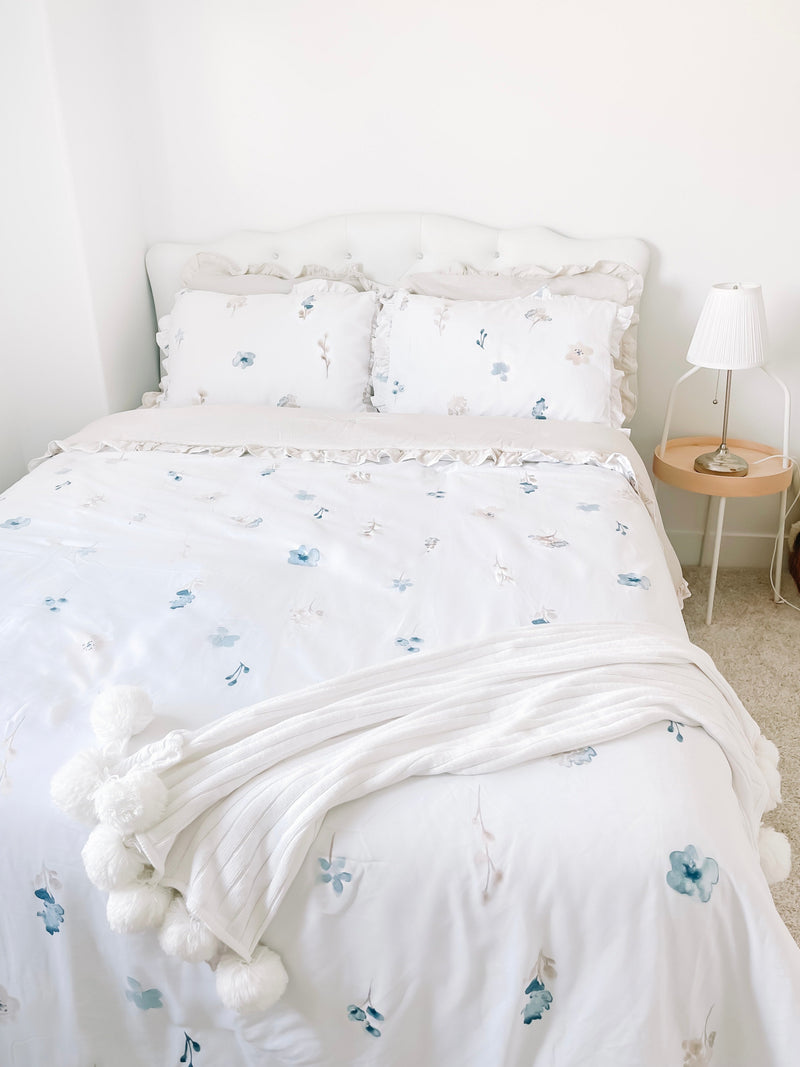 Livia Flora Silver-Infused Antimicrobial Comforter 5 Piece Set