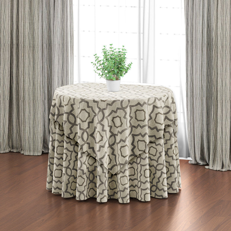 Round Tablecloth in Talbot Metal Gray Lattice Medallion