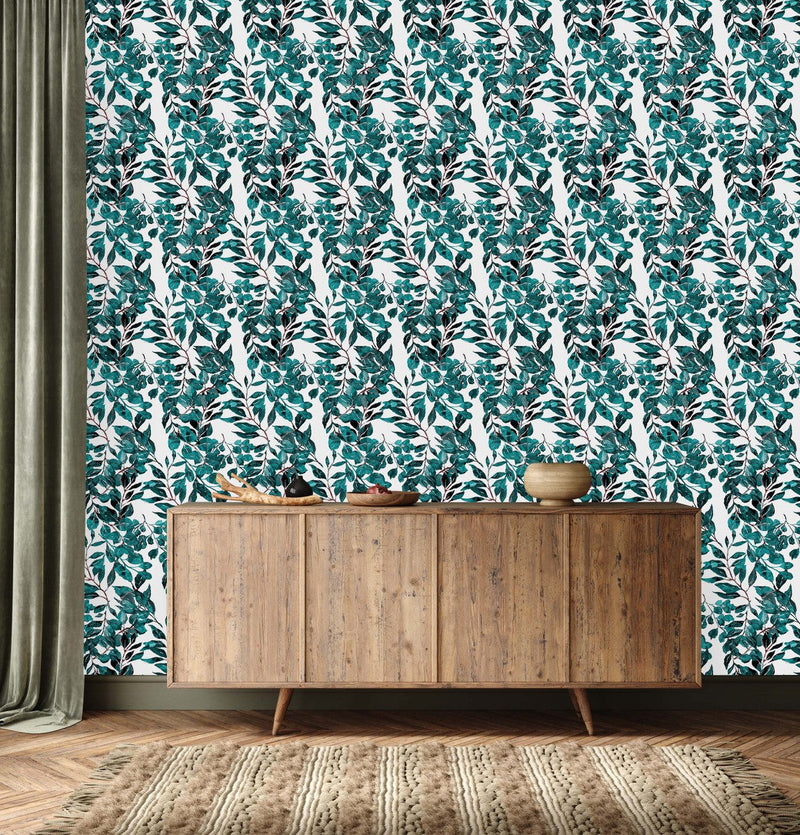 Modish White Wallpaper with Green Leaves Vogue
