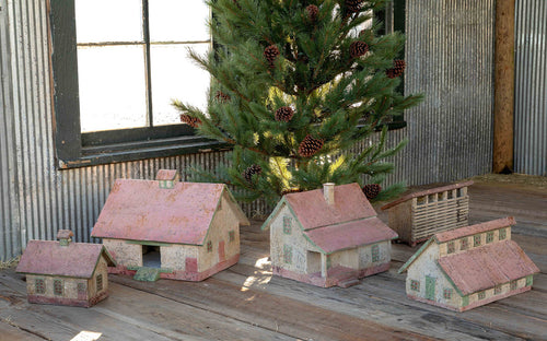 Lovecup Winter Christmas Barnyard Buildings L997
